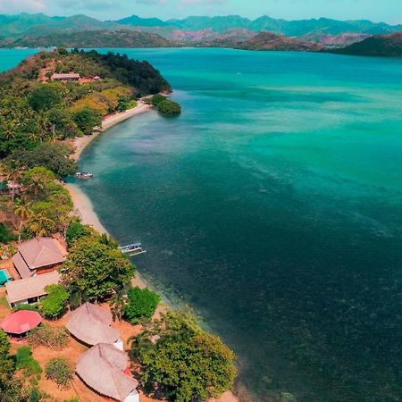 Khabita Beach Resort Lembar  Екстериор снимка