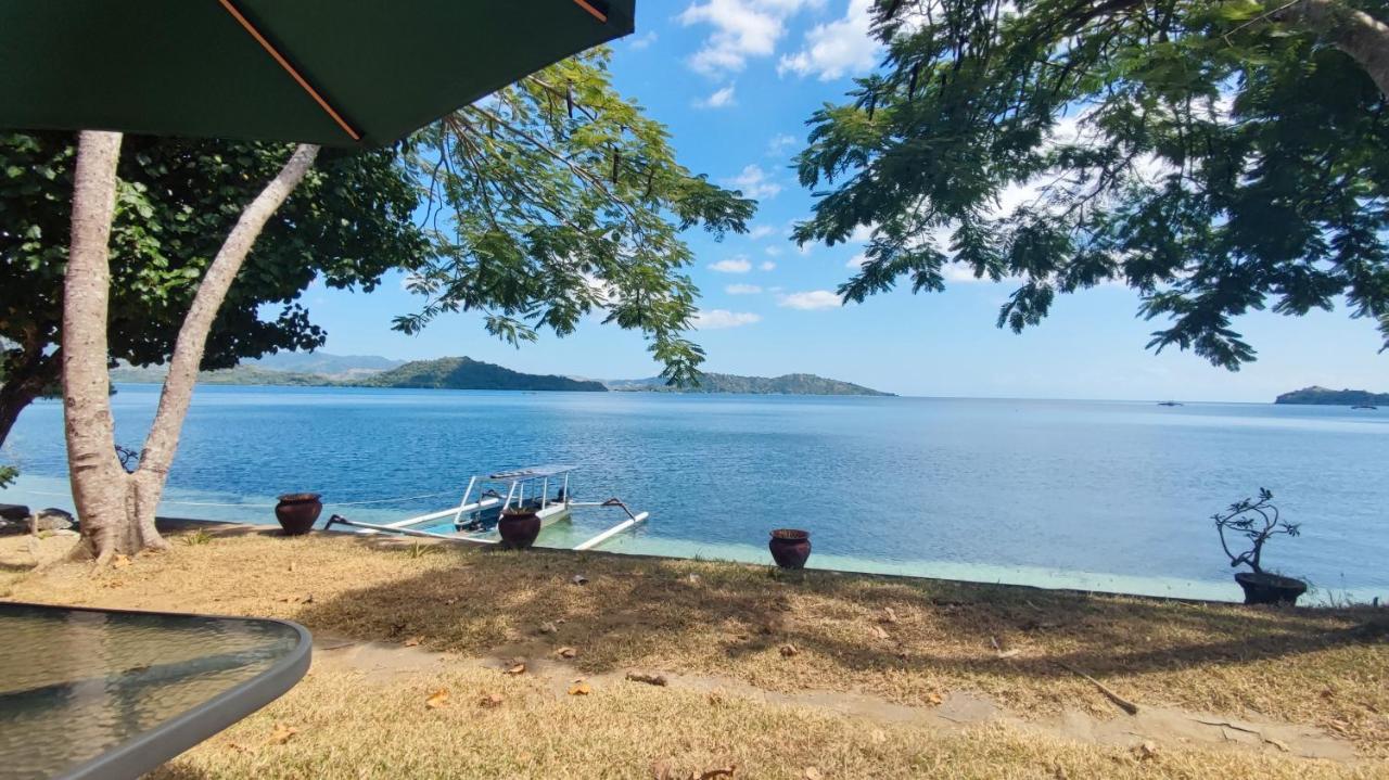 Khabita Beach Resort Lembar  Екстериор снимка