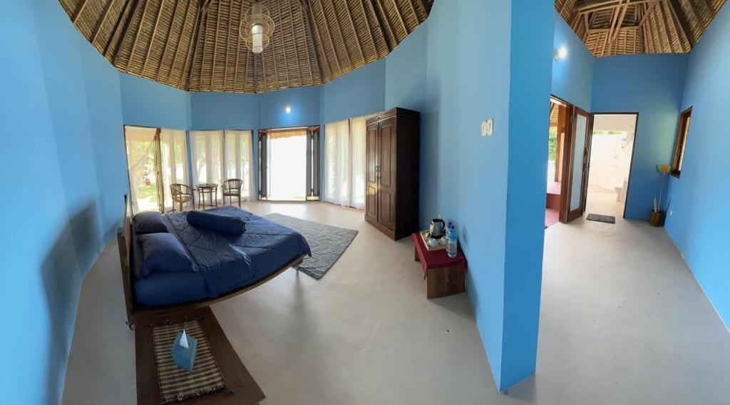 Khabita Beach Resort Lembar  Екстериор снимка