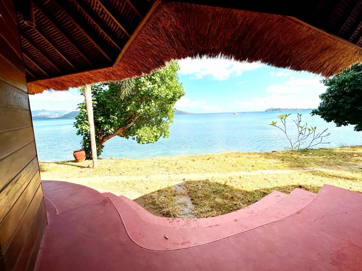 Khabita Beach Resort Lembar  Екстериор снимка