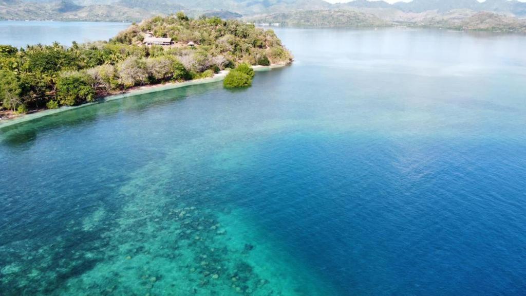 Khabita Beach Resort Lembar  Екстериор снимка